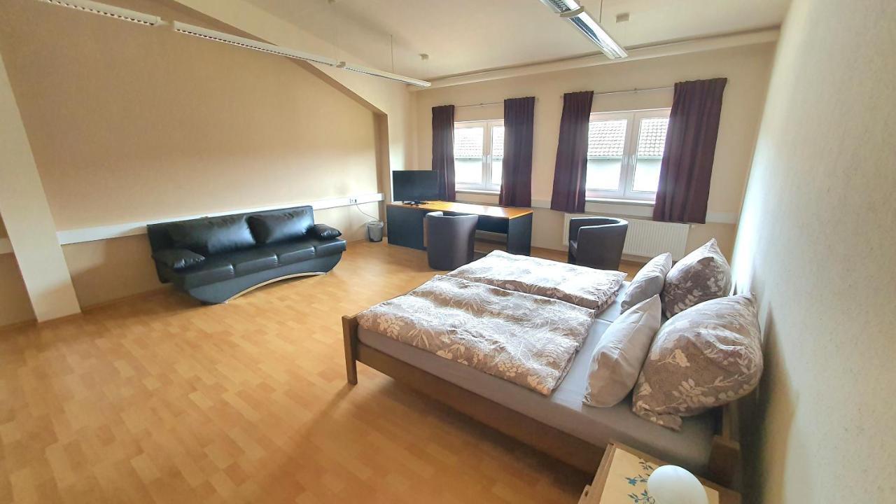 Ferienwohnung Am Ring Baar  Екстериор снимка